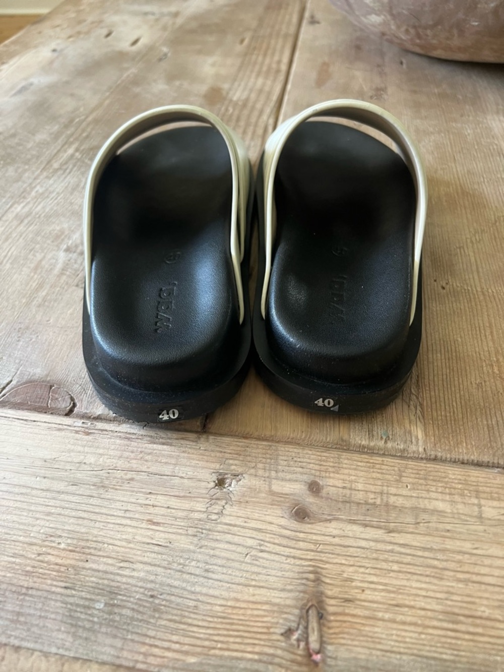 Women’s Cream Slide Sandals with Black Sole - Picture 7 of 16